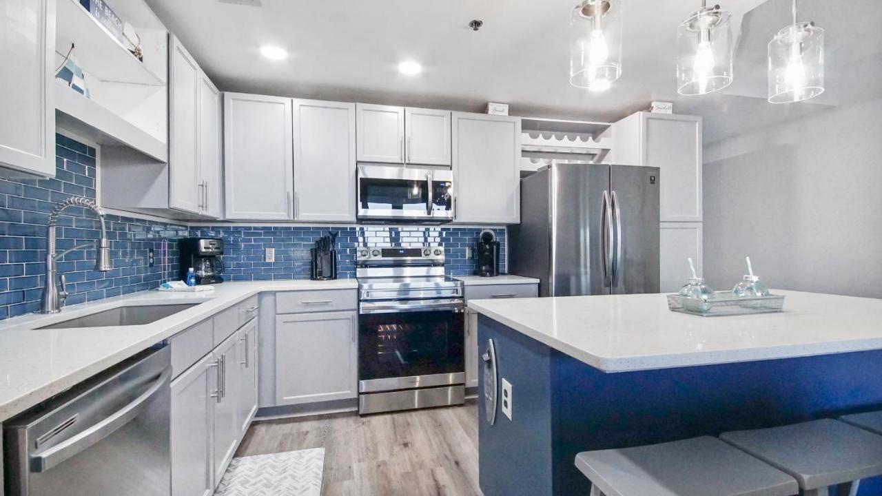 Holiday home Deep Blue At Laketown Wharf #214 By Nautical