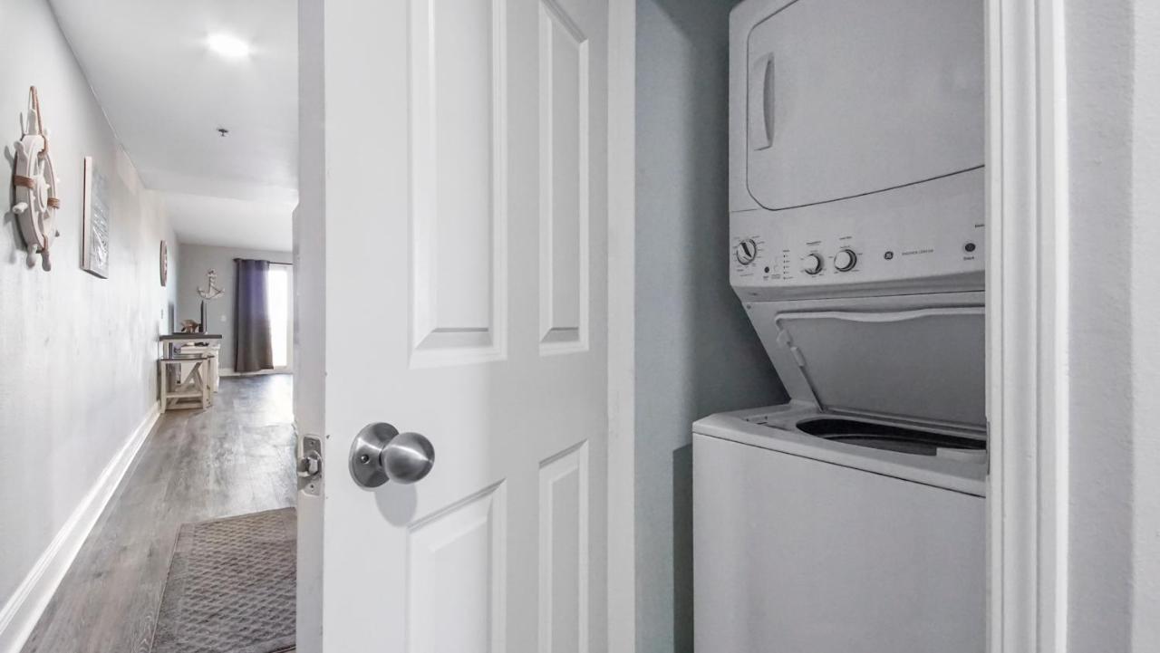 Holiday home Deep Blue At Laketown Wharf #214 By Nautical