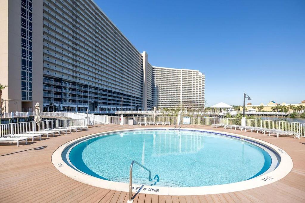 Holiday home Deep Blue At Laketown Wharf #214 By Nautical Panama City Beach