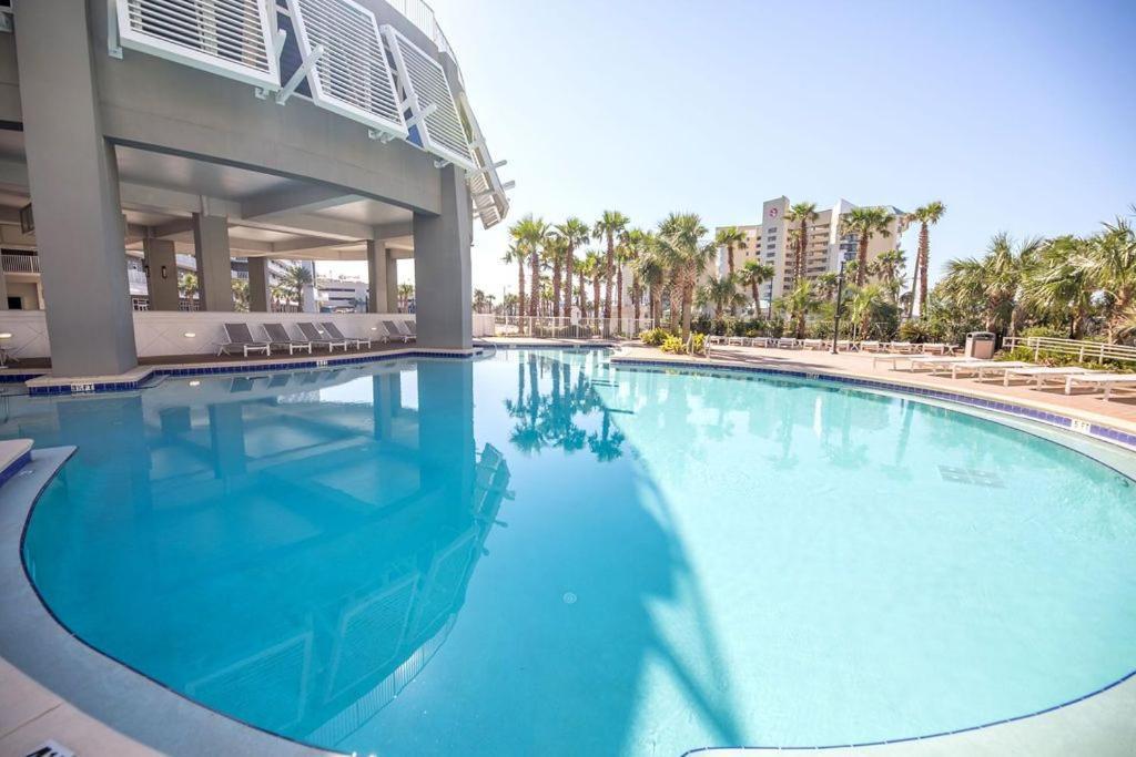 Deep Blue At Laketown Wharf #214 By Nautical Holiday home Panama City Beach